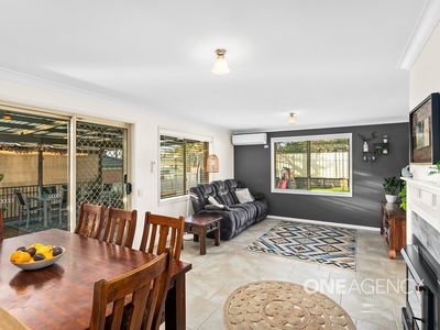 9 Robb Street, Albion Park