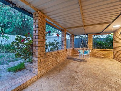 12 Tablo Court, South Lake