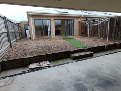 4 Bianca Boulevard, Tarneit