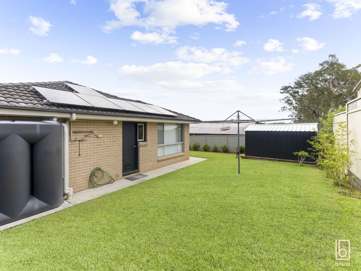 35 Farrier Crescent, Hamlyn Terrace