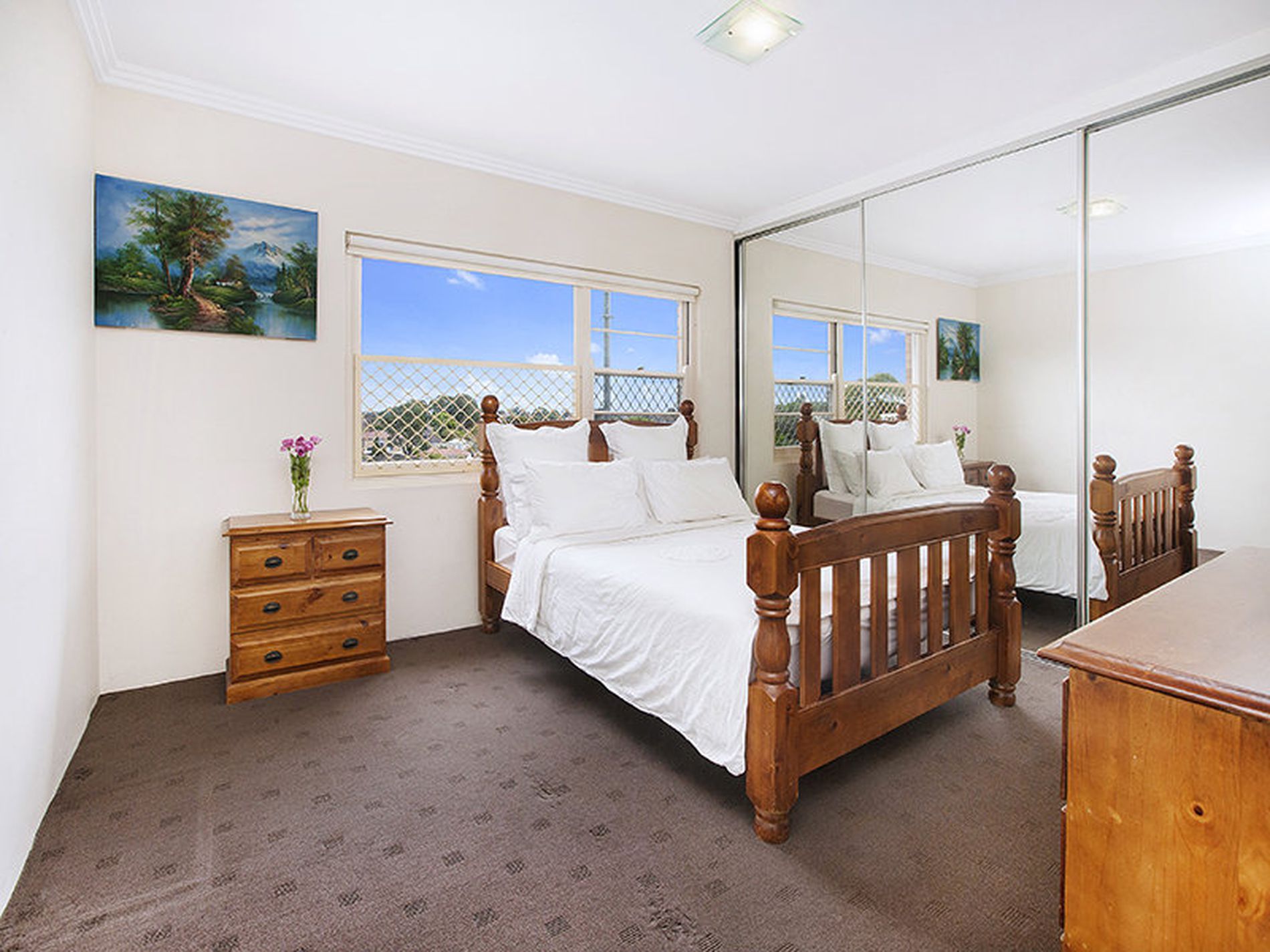 9 / 2 Shadforth Street, Wiley Park