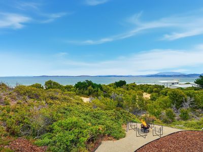 2 / 17a Thagenna Road, Carlton