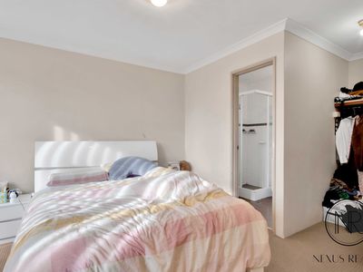 12 Honeyeater Glade, Huntingdale