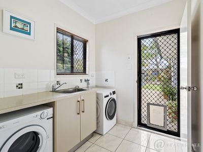 3 Spinnaker Drive, Mulambin