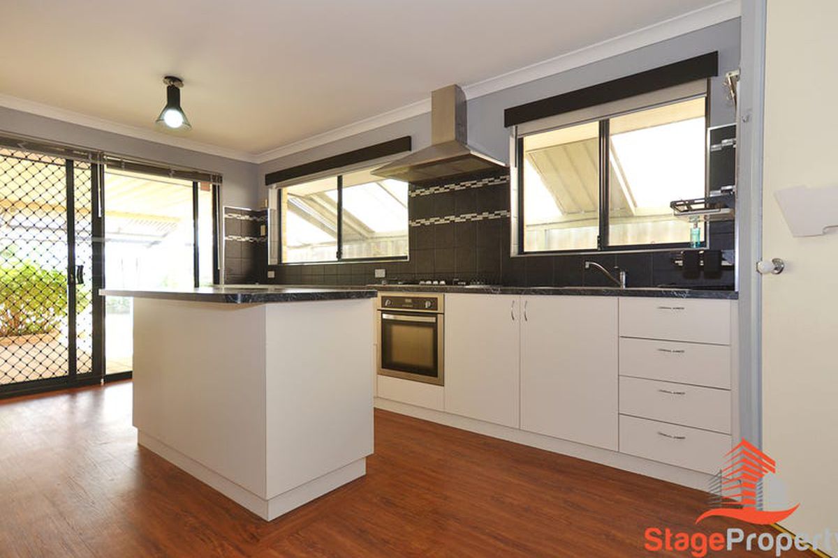 49 Mitra Loop, Bennett Springs