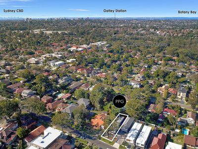 111 Gungah Bay Road, Oatley