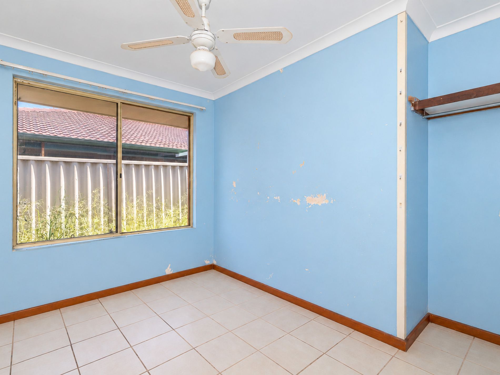 25 Dellar Road, Maddington