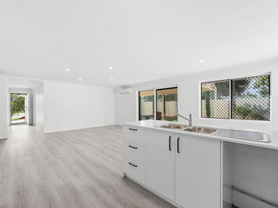 7 Muscari Close, Seville Grove