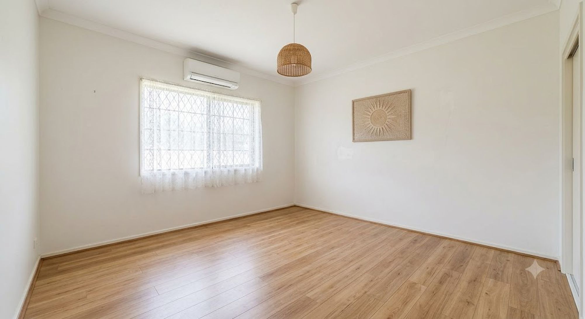 4 Dalby Court, Helensvale