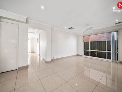 10 Sunrise Place, Horningsea Park