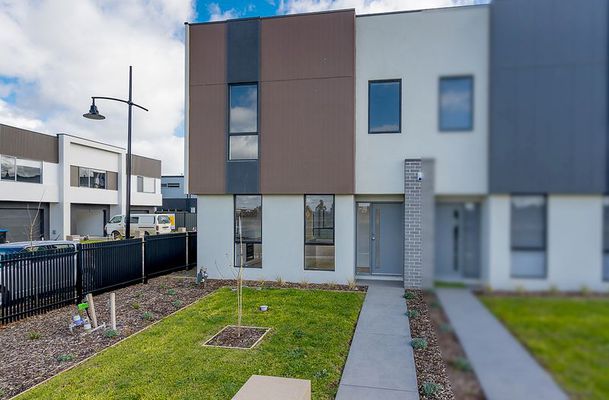 817 Aitken Boulevard, Craigieburn