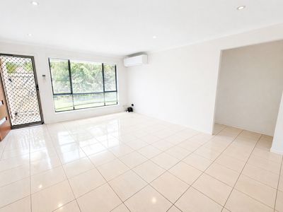 1 / 2 Burwood Court, Labrador