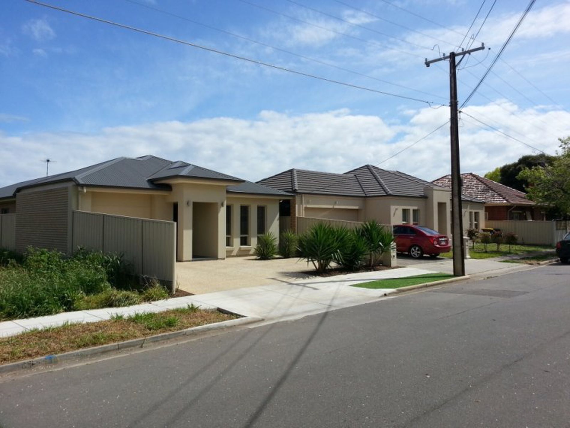 2C Reynolds Avenue, Brooklyn Park