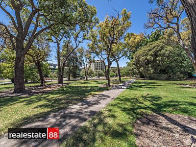 2 / 15 Forrest Street, Subiaco