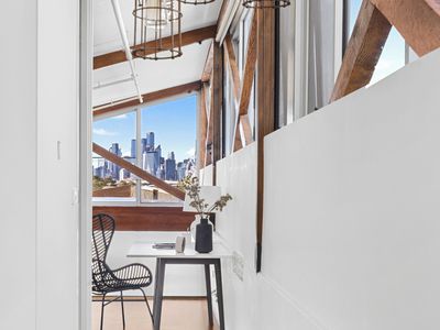 8 / 5 Saltriver Place, Footscray