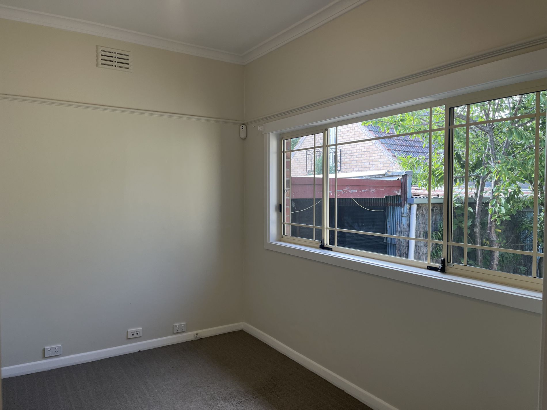 18 Culbin Avenue, Belmont