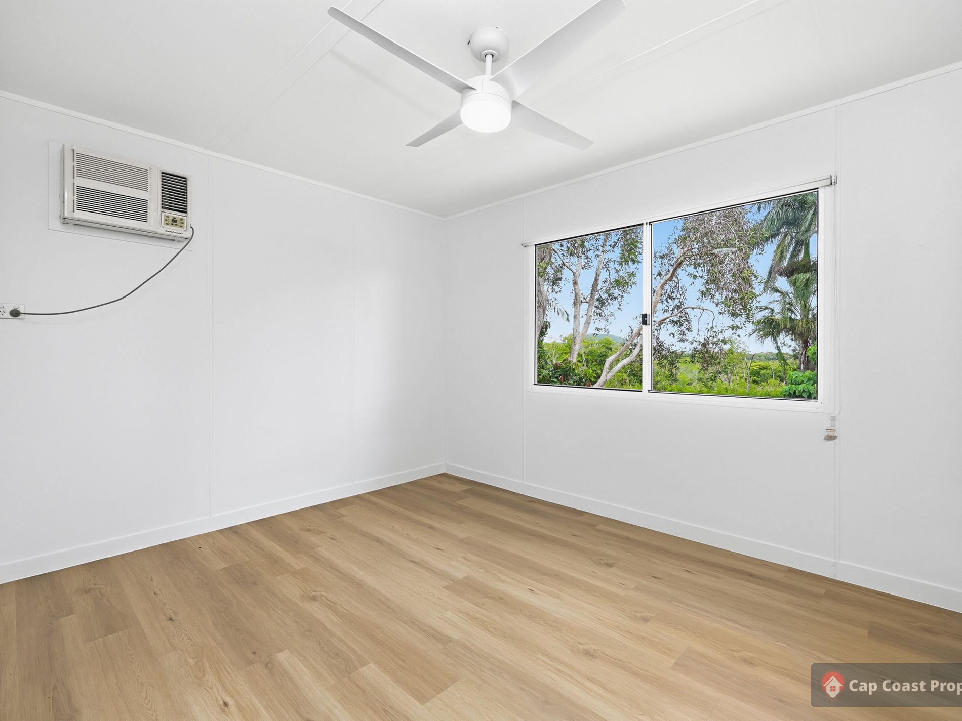 31 Swordfish Avenue, Taranganba