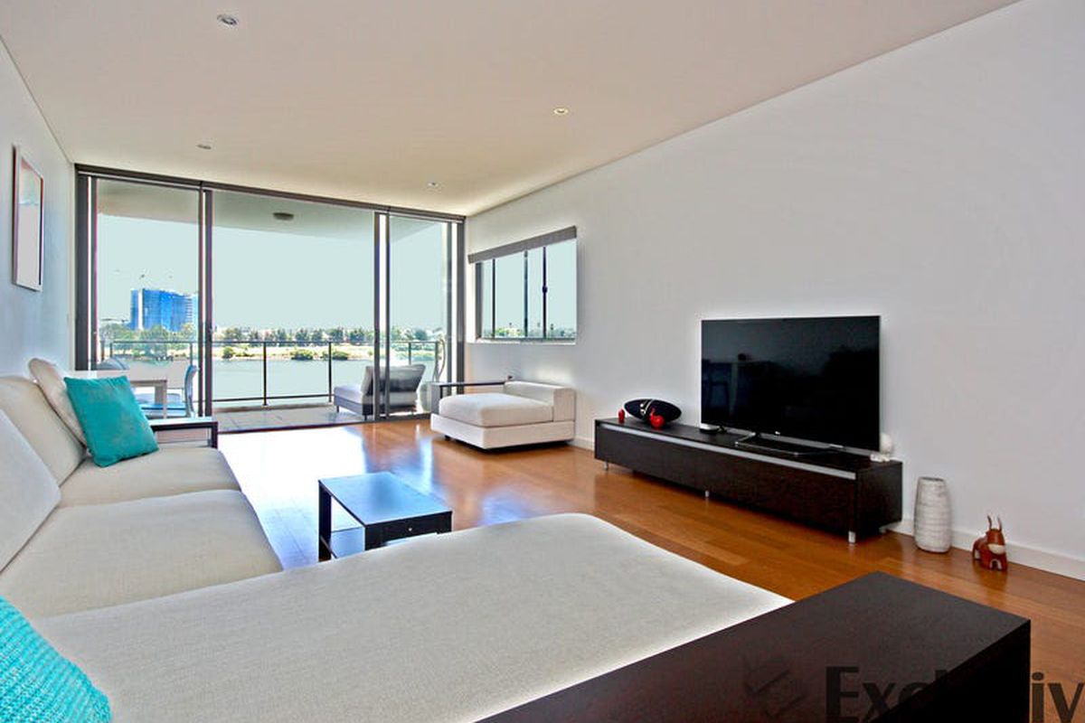 306 / 5 Nina Gray Avenue, Rhodes