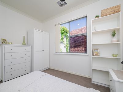 5/14 Waterloo Crescent, East Perth