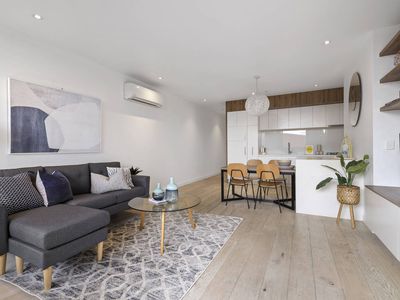 203 / 10 Martin Street, St Kilda