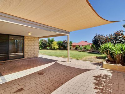 17 Forward Street , Baldivis