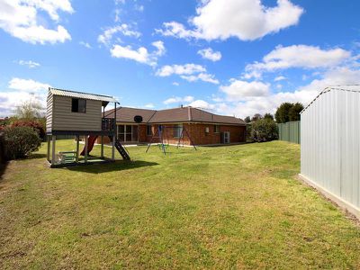 18 Vincent Crescent, Kelso