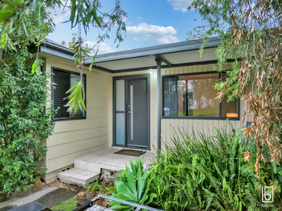 8 Westbrook Parade, Gorokan