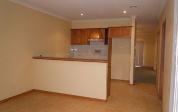 10 / 8-13 Adelaide Close, Berwick