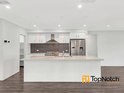 22 Haldon Avenue, Mickleham