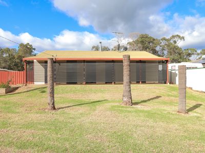 14 Railway Avenue, North Dandalup