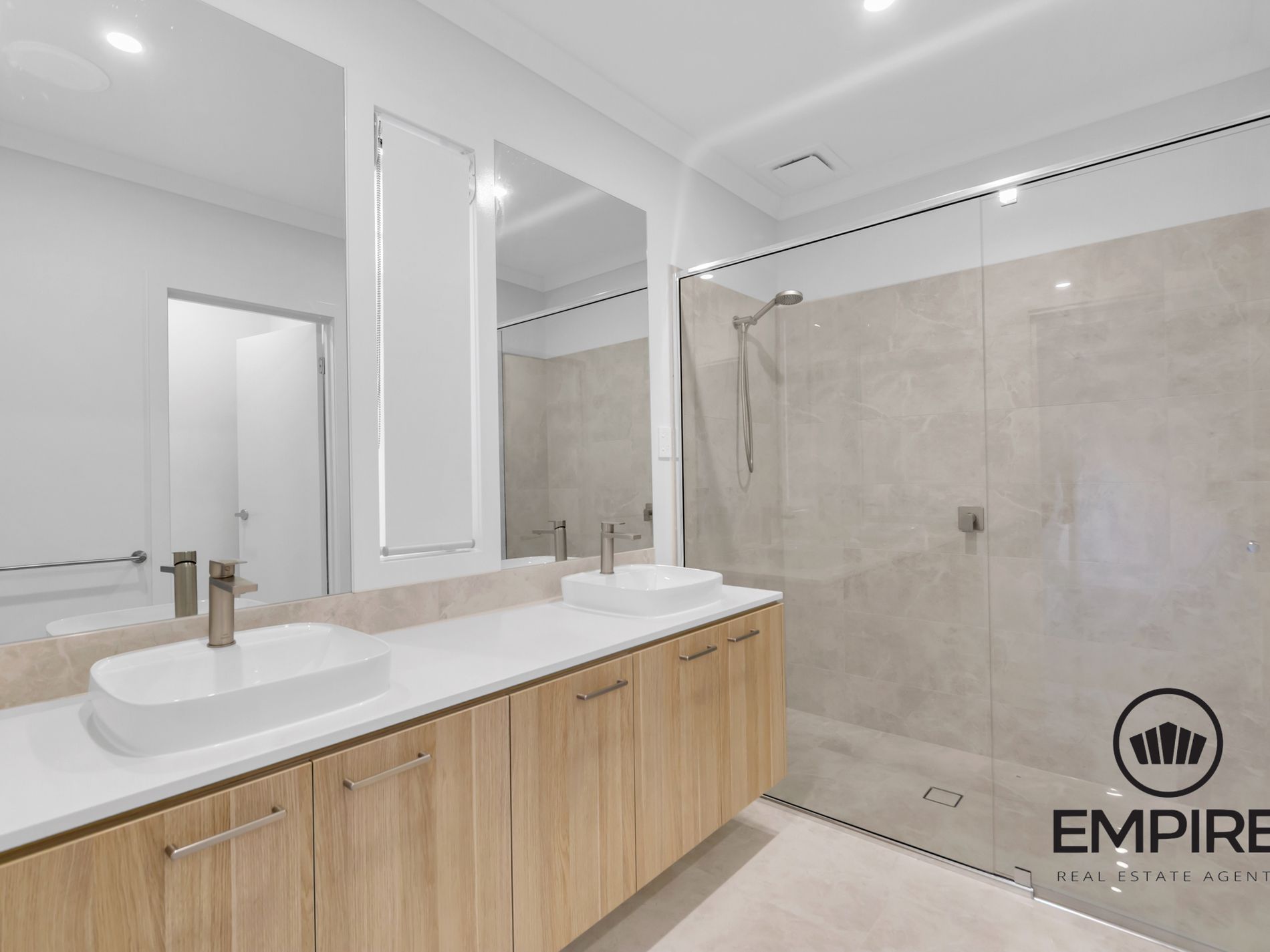 141 Yeungroon Boulevard, Clyde North