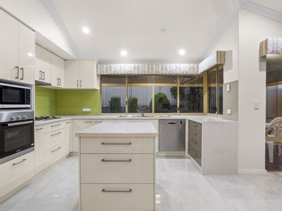 35 Hatherley Parade, Winthrop