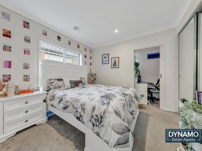 132 Debonair Pde, Craigieburn