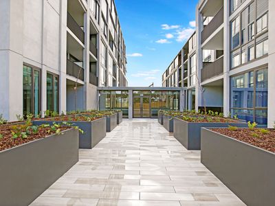 403a/72 Ascot Vale Road, Flemington