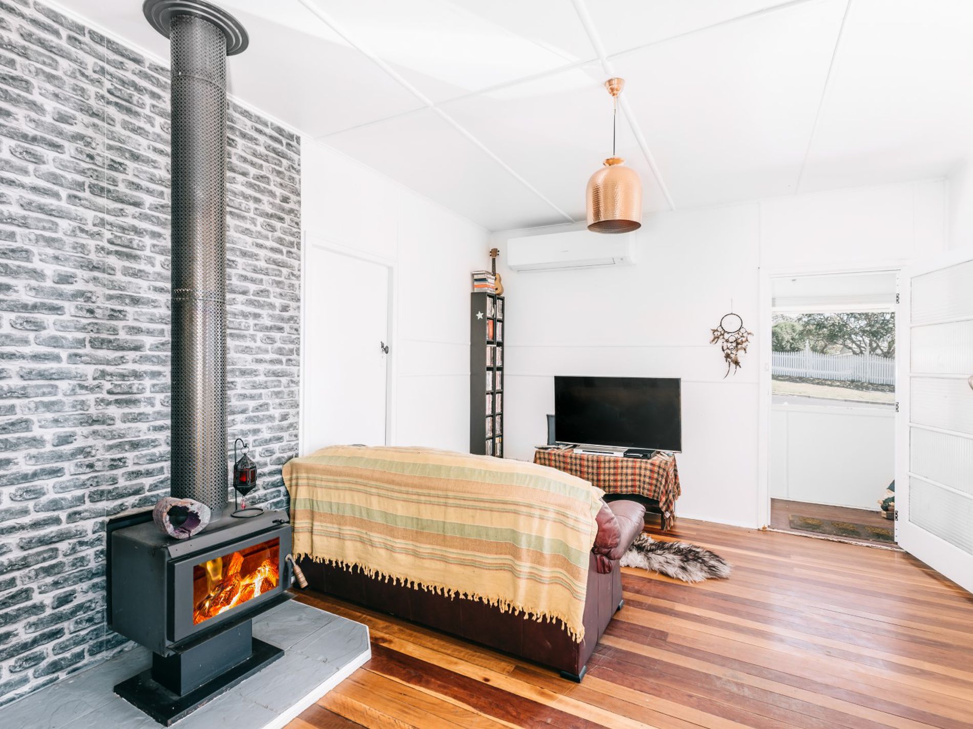 19 HILL STREET, North Ipswich Ipswich Real Estate