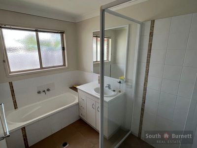 24 Hawthorn Street, Nanango