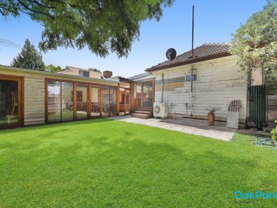 27 Tarana Avenue, Glenroy