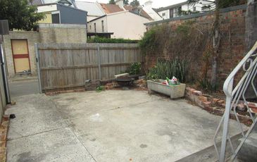 1 / 286 Chalmers Street, Redfern