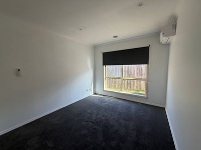 9 Swallow Street, Werribee