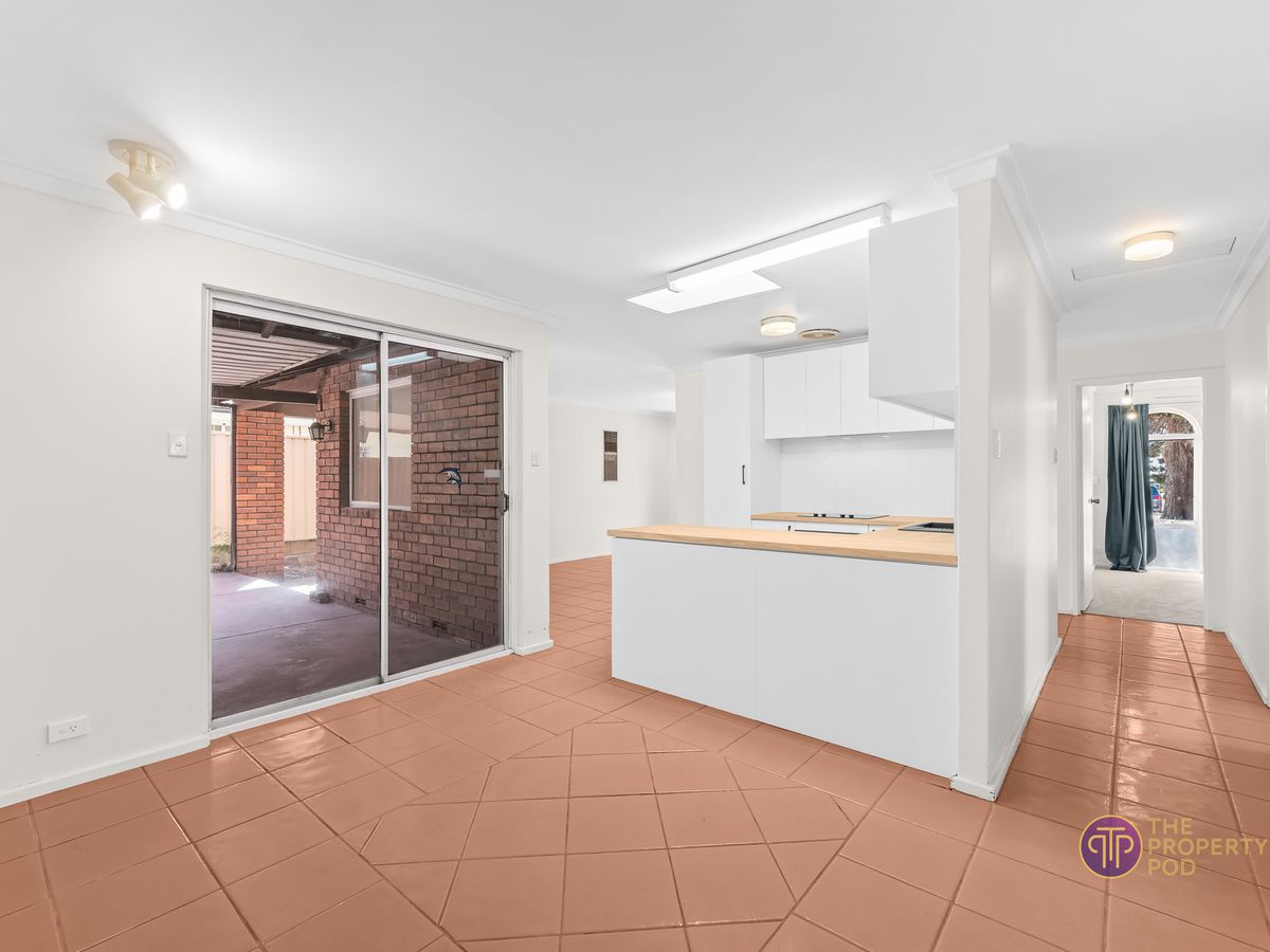 7 Ravenhill Road, Thornlie