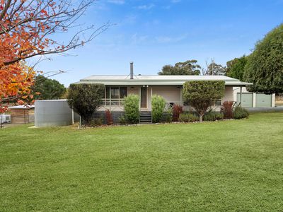 5 Caledonia Street, Grabben Gullen via, Crookwell