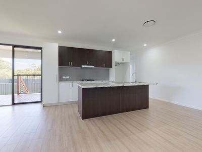 27 Waterford Circuit, Narromine