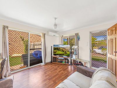 16 Dowling Crescent, Eagleby