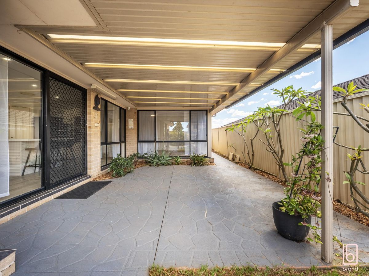 15 Foxtail Crescent, Woongarrah