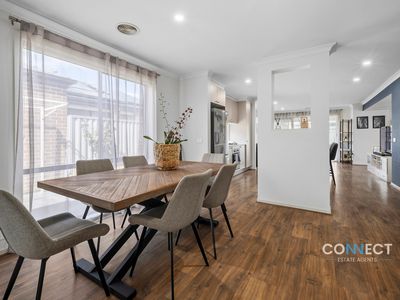 25 Macpherson Circuit, Cranbourne East