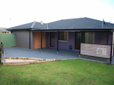 41 Timms Place, Horsley