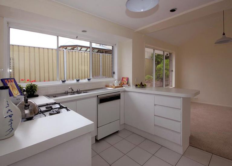15 Kooraweera Street, Hallett Cove