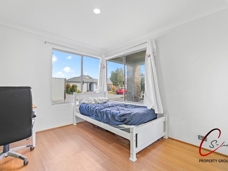 10 Firefly Street, Piara Waters