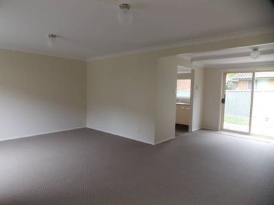 7 / 14-15 Alex Close, Ourimbah