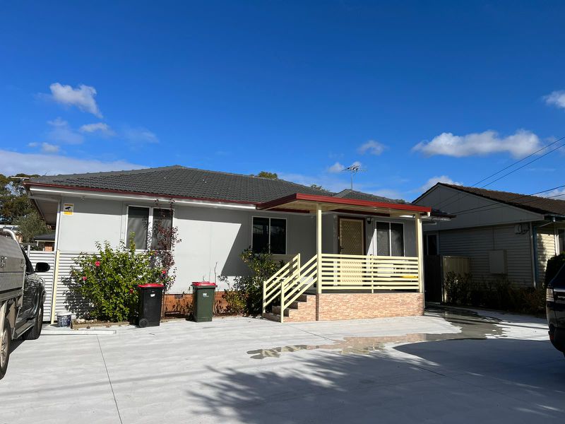 156 Maxwell Ave, Sadleir